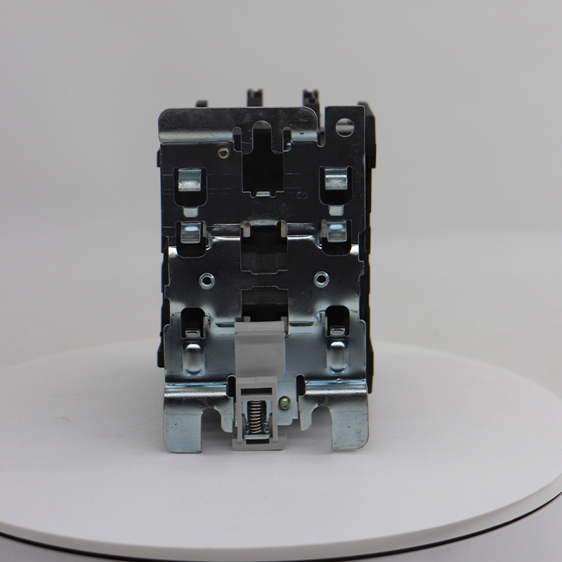 Контактор переменного тока CJX2