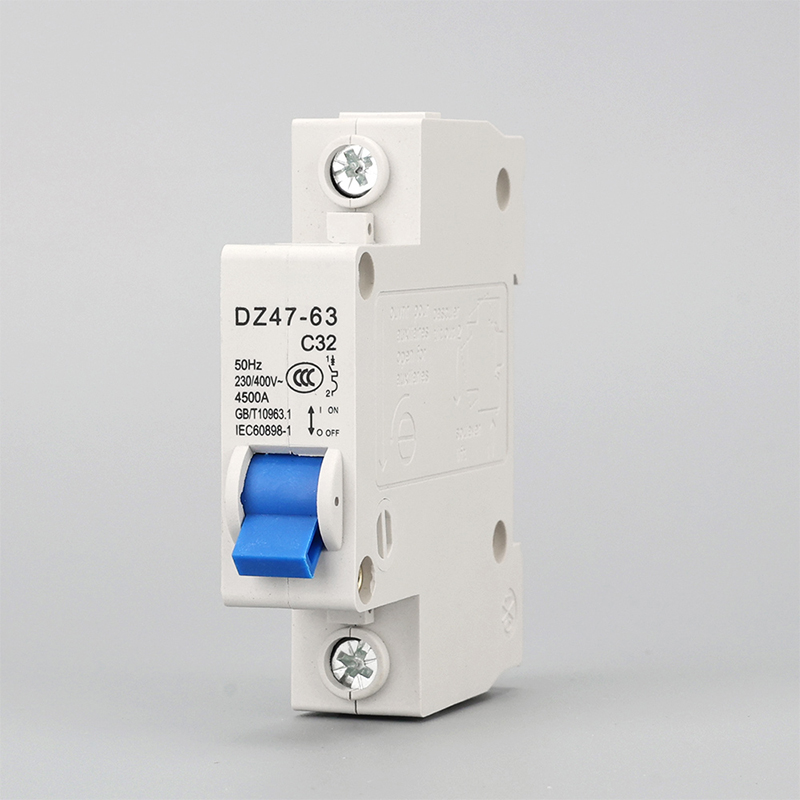 Миниатюрный автоматический выключатель 32A