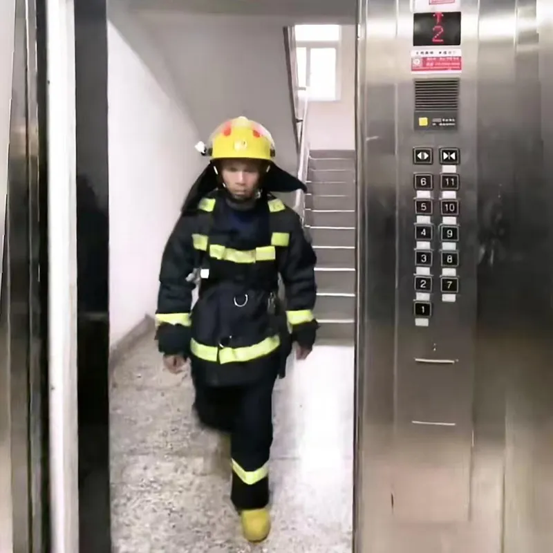 Модернизация стандартов противопожарных лифтов: создание линий спасения в высотных зданиях