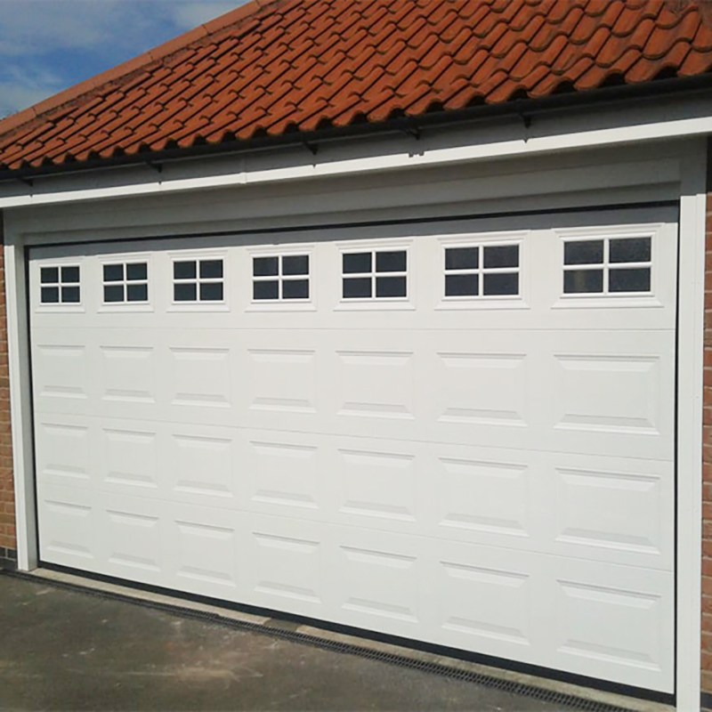 Какие факторы влияют на цену подъемных гаражных ворот?