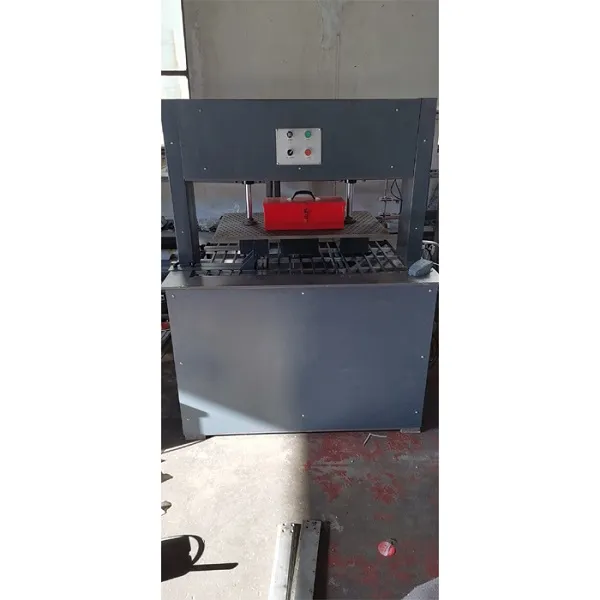 Полуавтоматическая машина для удаления отходов картона RYSM-2