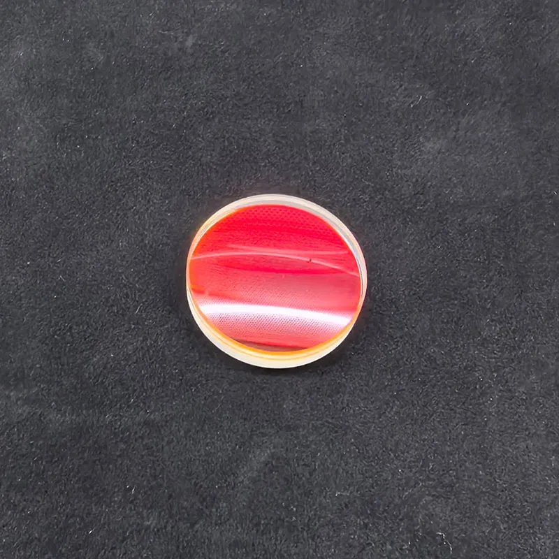 Инфракрасный отсекающий светофильтр