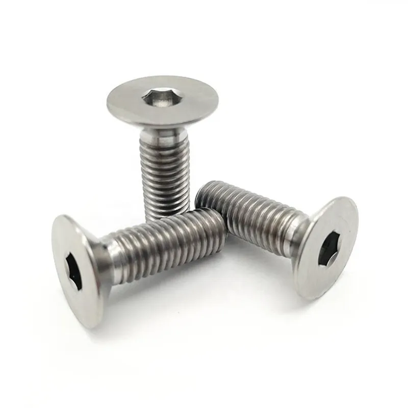 Винты из титана с внутренним шестигранником и плоской головкой