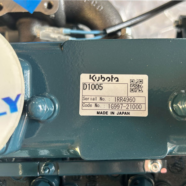Совершенно новый дизельный двигатель марки Kubota модели D1005 в сборе