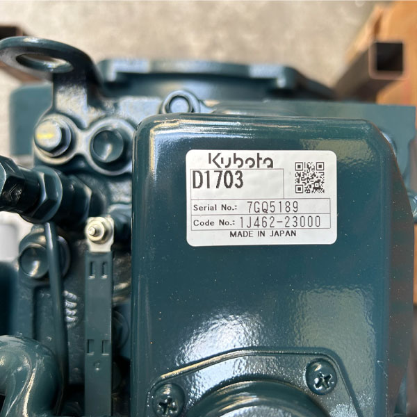 Совершенно новый дизельный двигатель марки Kubota модели D1703 в сборе