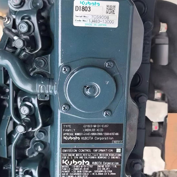 Совершенно новый дизельный двигатель марки Kubota модели D1803 в сборе
