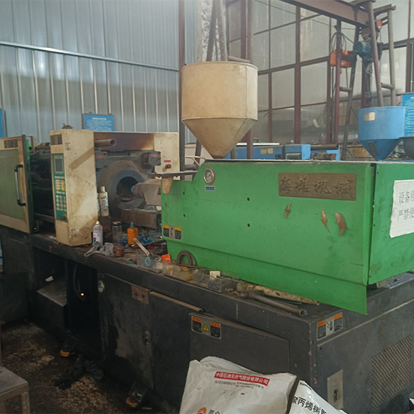 Высокоэластичные гидроизоляционные рулонные материалы