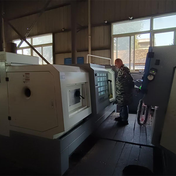 Изготовление кронштейнов для кабельных лотков на заказ