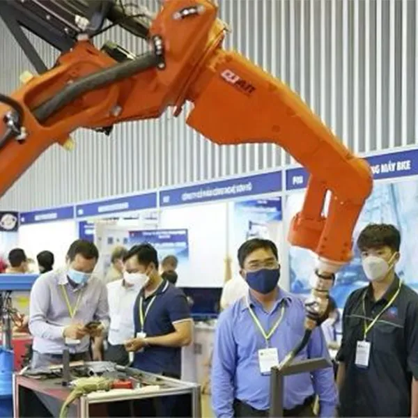 Компания ООО Жёлтая Река Смазочные Технологии (Хэби) представила свою продукцию на международной выставке во Вьетнаме. Национальный бренд с мощными продуктами расширяет свое присутствие в Юго-Восточной Азии.