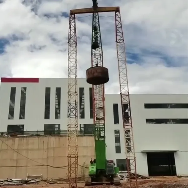 BTM2600HD-RDC Восстановленная интеллектуальная гибридная машина динамического уплотнения с неотцепляемым молотом