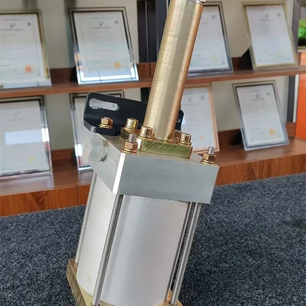 Специальный большой усилитель для машины динамического уплотнения