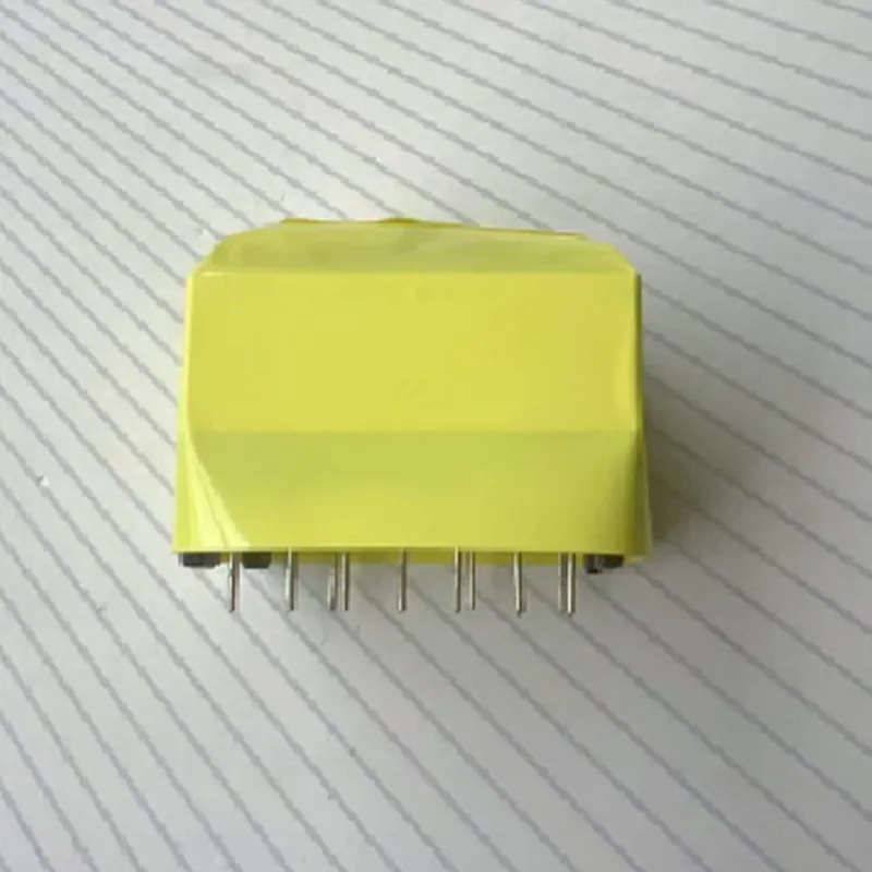 Трансформатор EE40