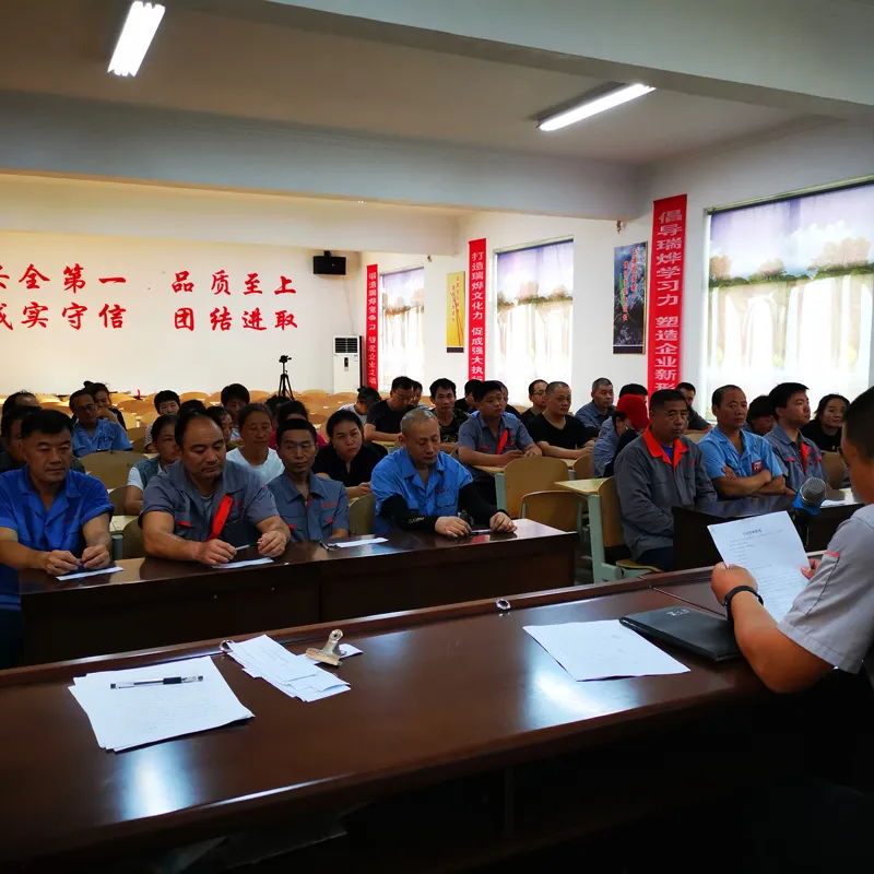 В августе Жуйе Новая Энергия запустила специальный тренинг по системе управления семинарами “применение полученных знаний и укрепление своих навыков”.