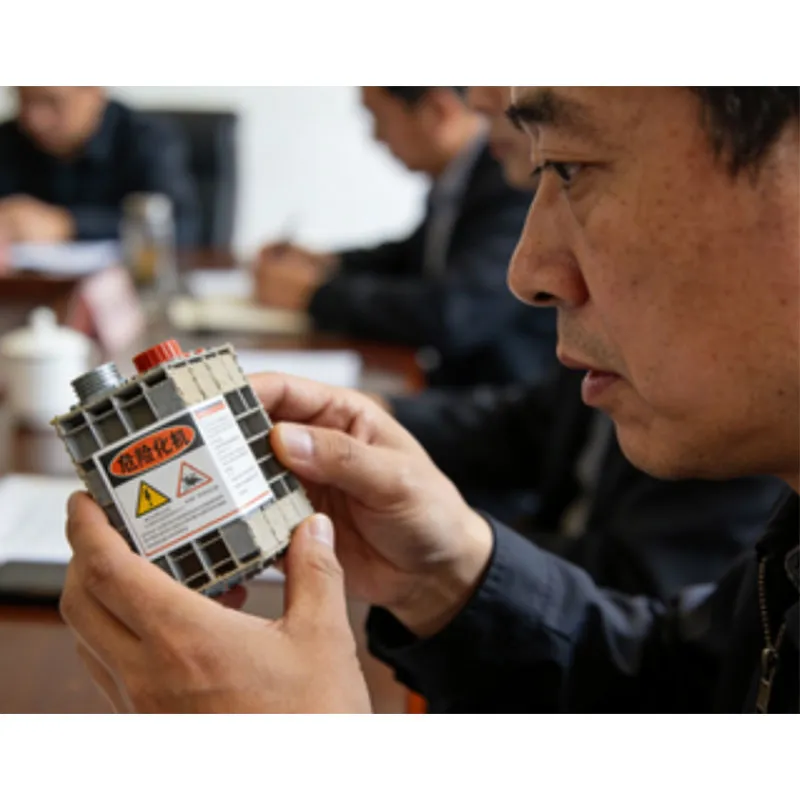 В Провинциальном институте контроля качества состоялся семинар по реализации основной ответственности за безопасность качества на предприятиях по производству упаковки, контейнеров и цистерн для опасных химических веществ