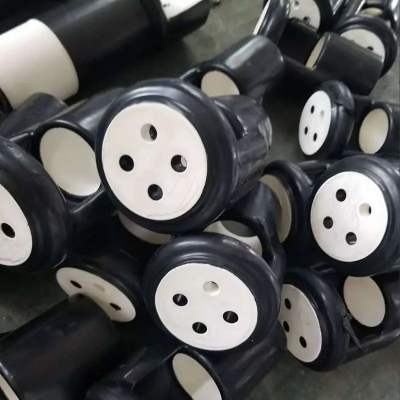 Используя возможности русскоязычного рынка, ООО Сяньян Дитай Резинотехнических И Пластиковых Технологий с помощью черного съемного клея способствует модернизации точного производства