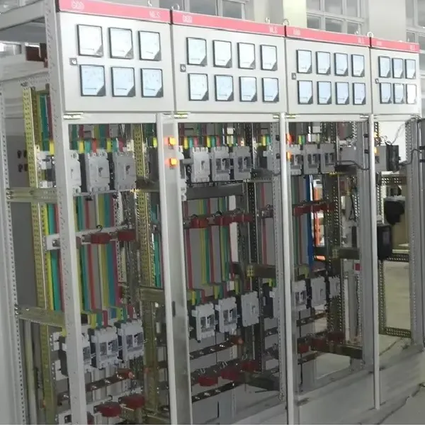 Шкаф комплекта низкого напряжения GGD