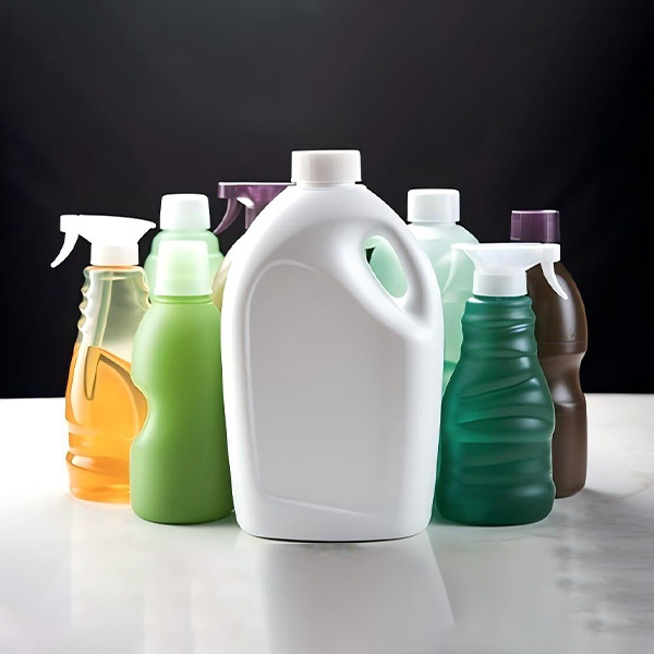 Применение полностью автоматической пластиковой выдувной машины в индустрии моющих средств