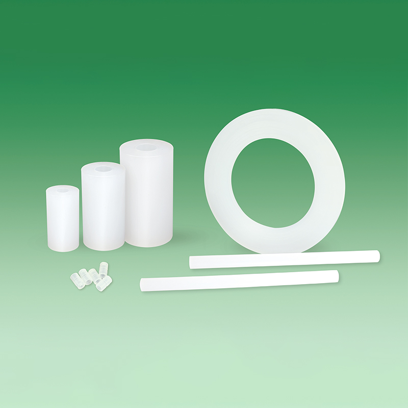 «Король пластиков» — универсальное решение для самых разных задач! В этой статье вы узнаете об основных преимуществах труб из политетрафторэтилена