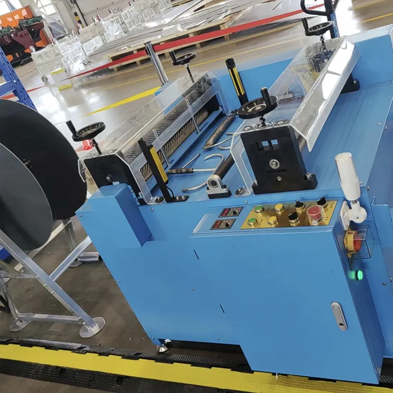 Станок для тиснения косого узора на металлической сетке