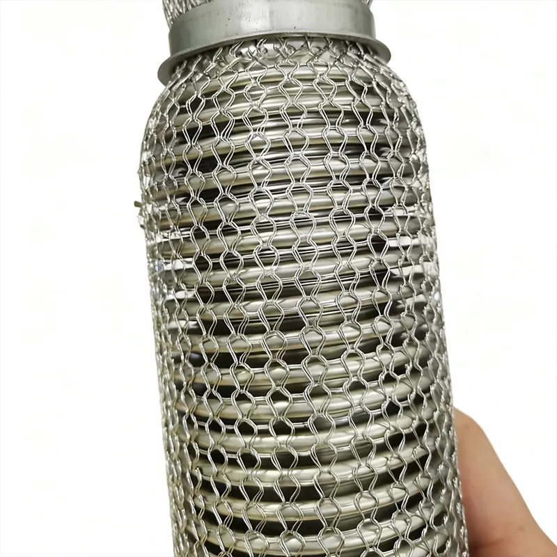 Трикотажная машина для внутренней сетки автомобильных гофрированных труб