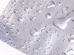 Поверхность пластикового ведра HDPE, устойчивая к воздействию влаги и химических реагентов