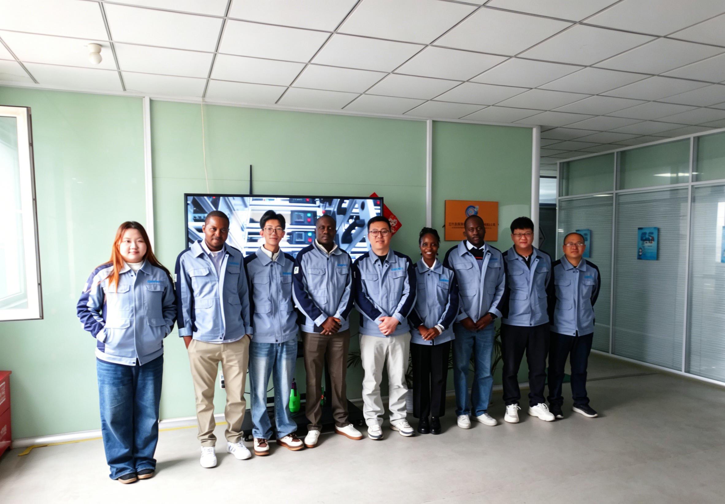 Посетение клиентов из Зимбабве и достижение договоренностей о сотрудничестве