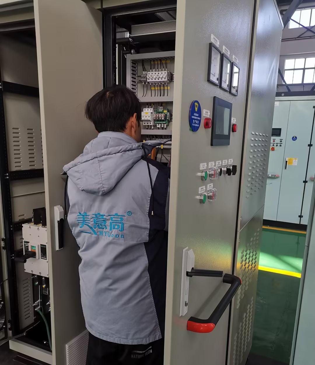 6552f68c-69fb-4e8c-8737-d514077745f2