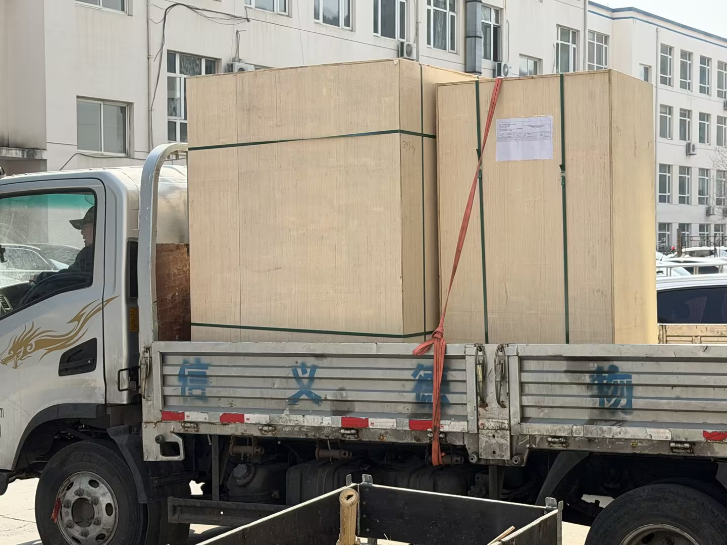 MEYGO Electric: Успешная отгрузка по проекту счетчиков электроэнергии в Танзанию