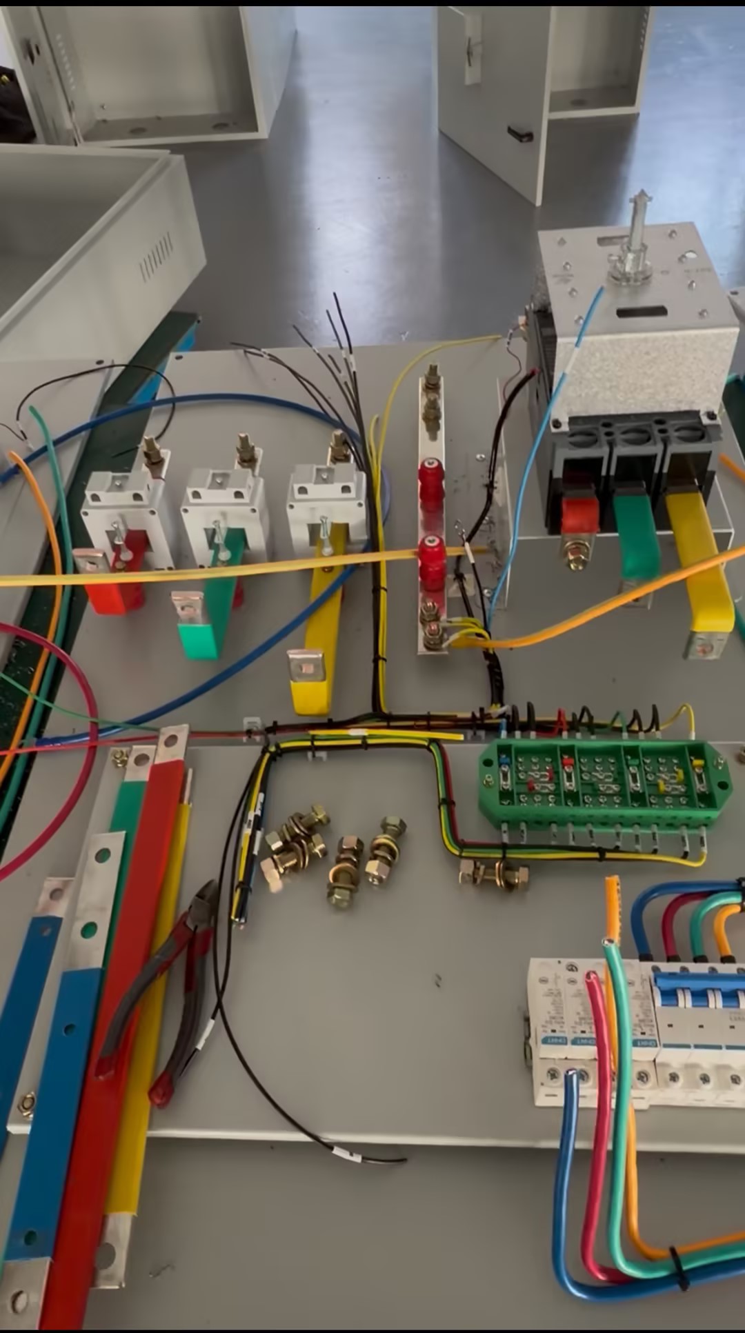 b01b5332-19d9-4f6b-b8e8-f12175a61ba4