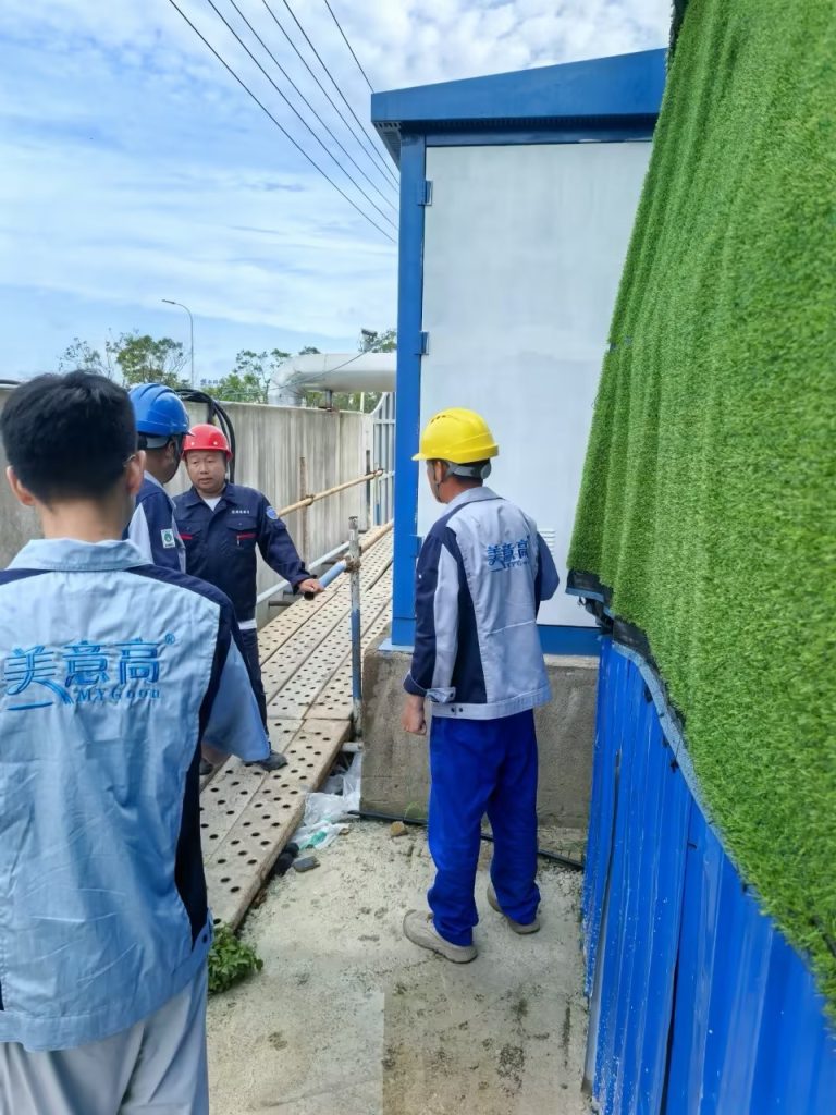 b271e47f-34c8-4a19-bc8b-cac69c253007