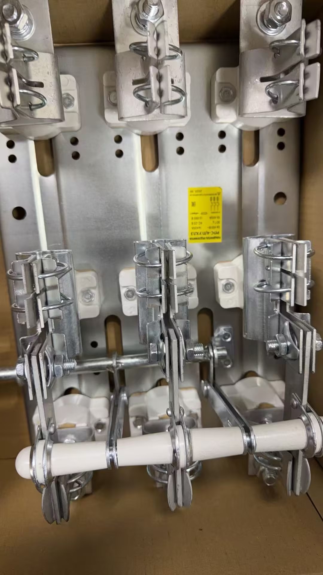 b74890db-f44e-408d-823e-dae52e5fda02