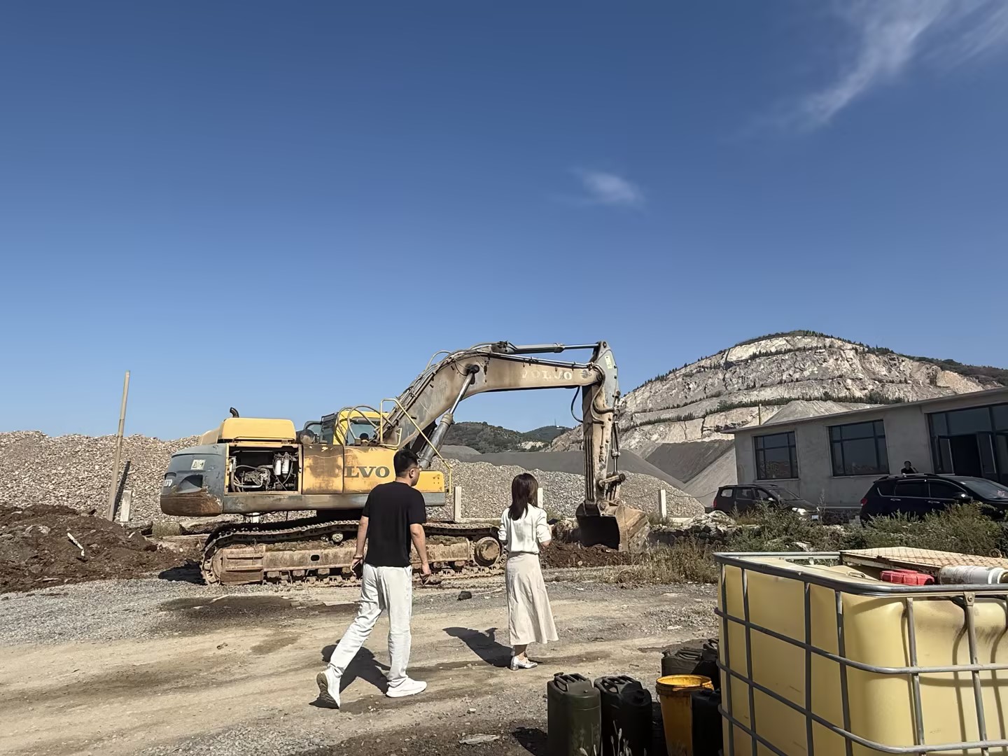 Реальный осмотр электрораспределительных шкафов: комплексное решение электропитания от временного электроснабжения до постоянного