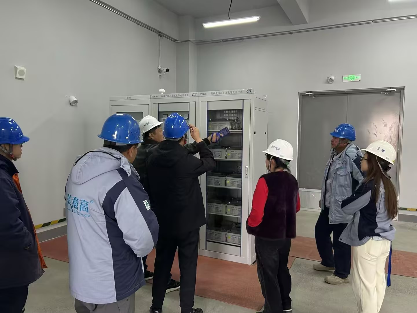 eb0dcee9-c983-4a01-89fd-205056a390e9