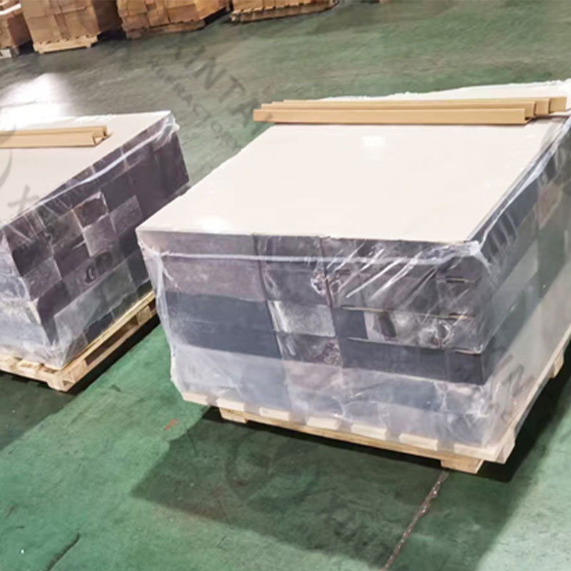 Готово к отгрузке! Магнезиально-хромовые кирпичи экспортированы в Беларусь