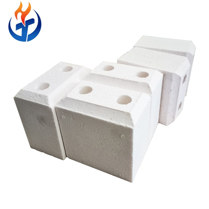 Корундомуллитовые кирпичи