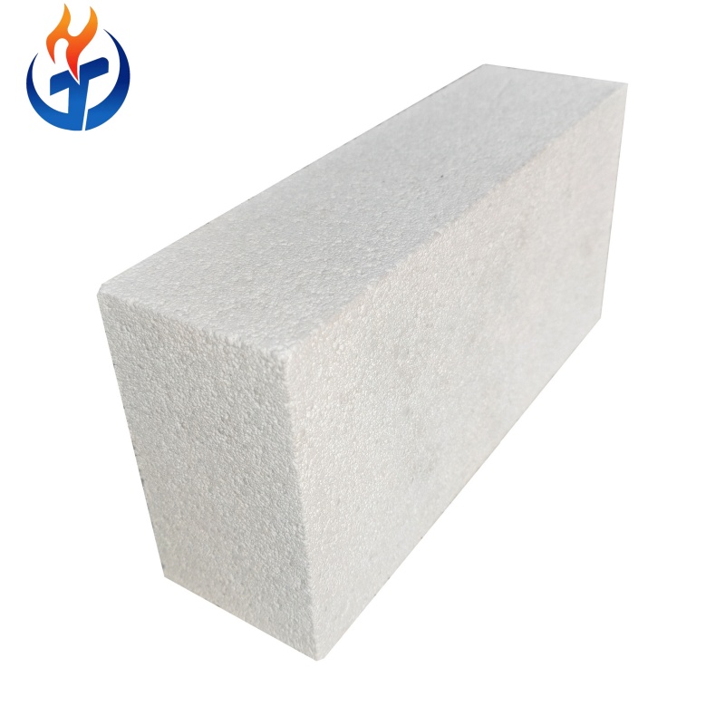 Теплоизоляционные кирпичи из корундовых пустотелых шариков