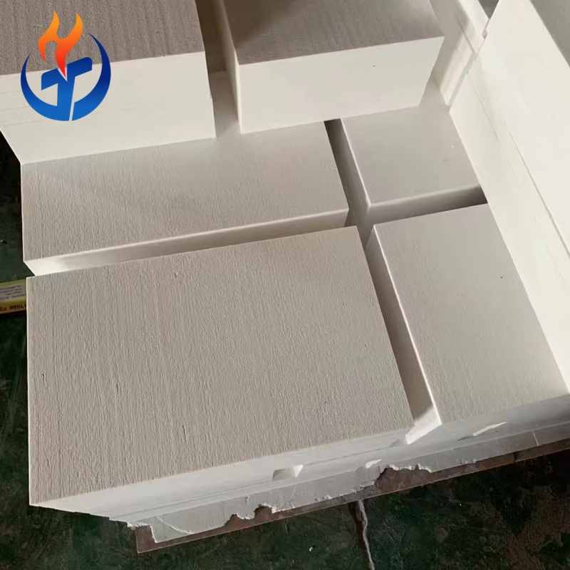 Фасонный керамический волокнистый модуль