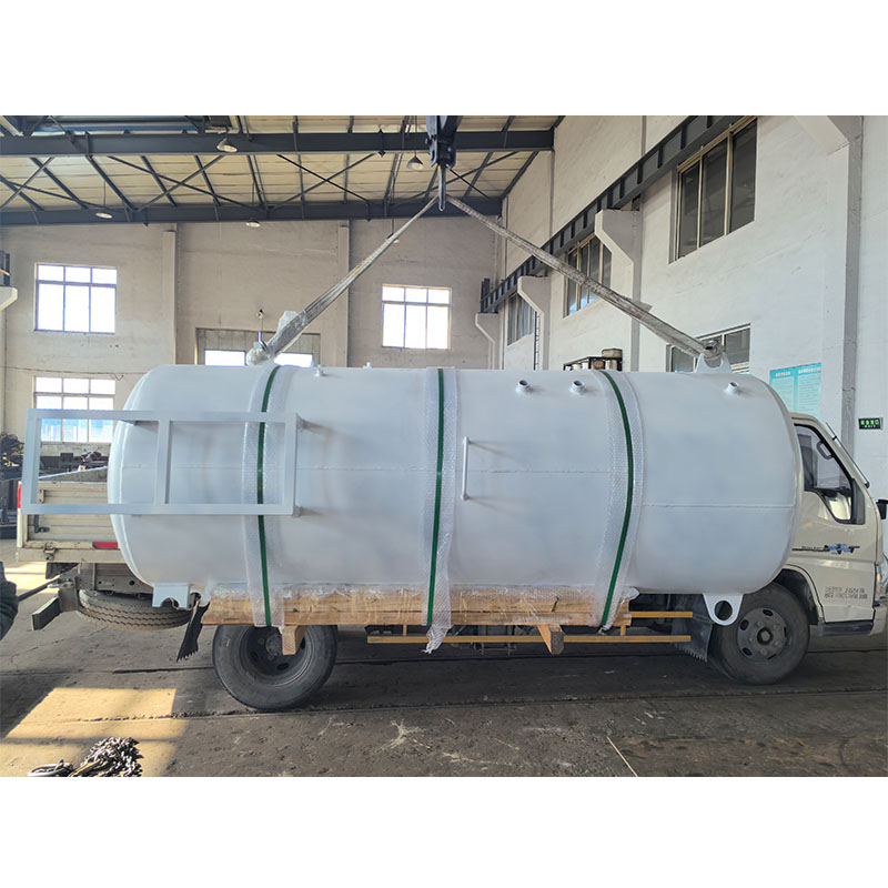 MT3700 Бак гидравлический 83769C