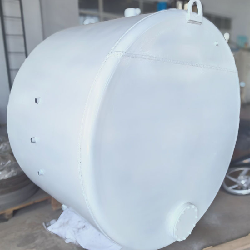 MT3700 Бак топливный 63138X