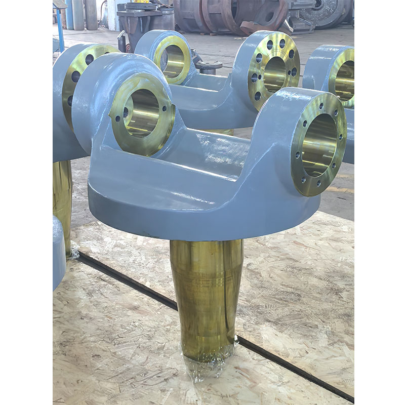 MT3700 Поворотный кулак 82832F