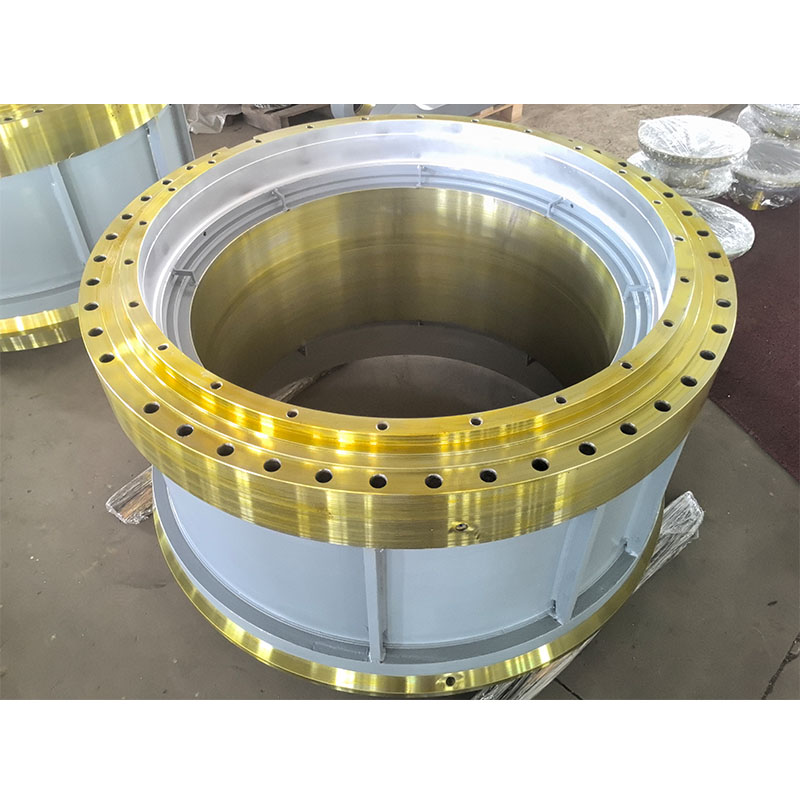 NTE240 MT4400 Ступица заднего колеса 20038982, 2000344