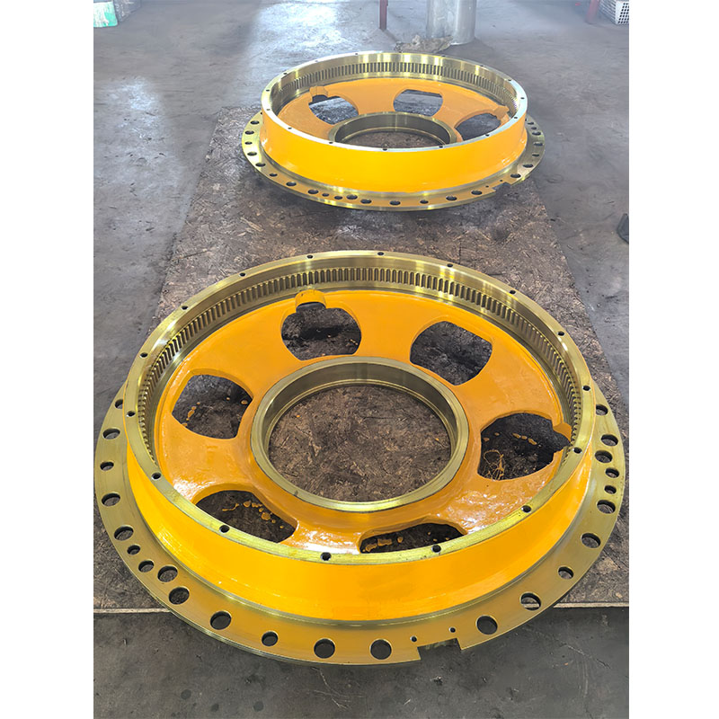 БелАЗ 75131, 75132 Корпус редуктора первой ступени 75132-2405334