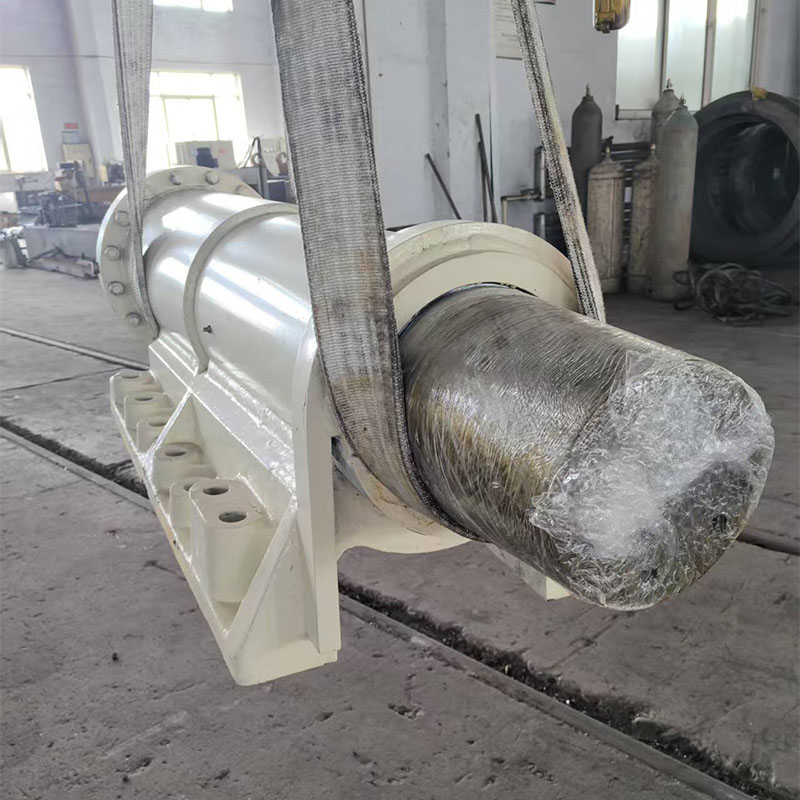 Терекс TR100 Цилиндр передней подвески в сборе 15352794, 9383857