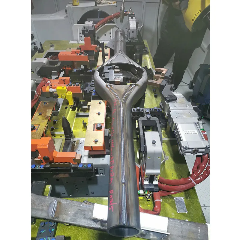 Автоматическое сварочное оборудование для автомобильных шасси