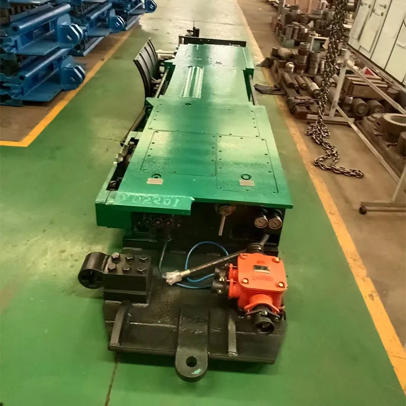 Угольный комбайн с нижним подкомовым исполнительным органом типа MG120(100)-TP (YR)