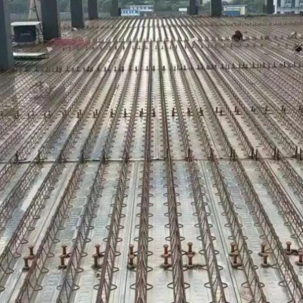 Армированные ферменные перекрытия: симфония механической инженерии и промышленной эстетики