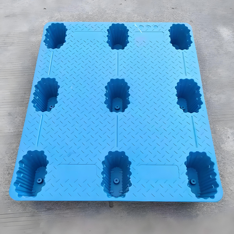 Девятиугольный поддон методом выдувного формования