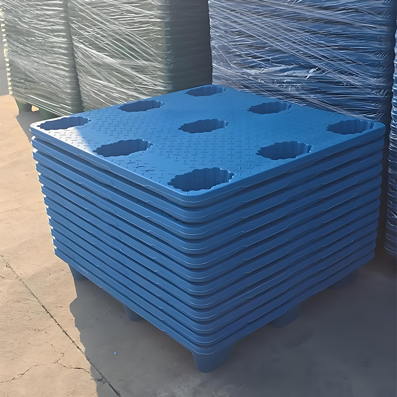 Девятиугольный поддон методом выдувного формования