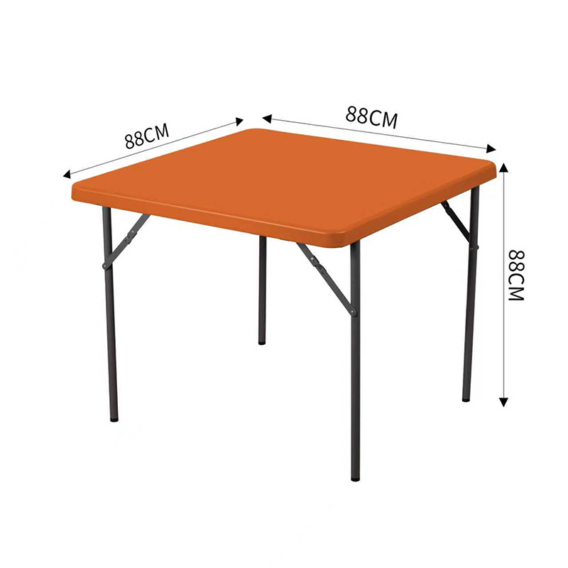 Квадратный стол