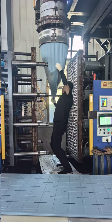 Компания Bazhou Jiexin Plastic Industry в настоящее время активно (1)